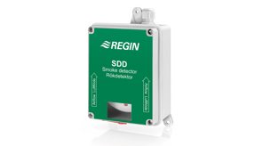 A green and white smoke detector labeled 'REGIN SDD' with airflow direction arrows, mounted on a white base.